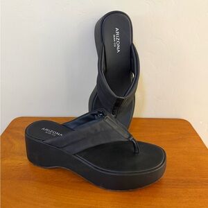 Arizona Jeans company platform sandal size 9